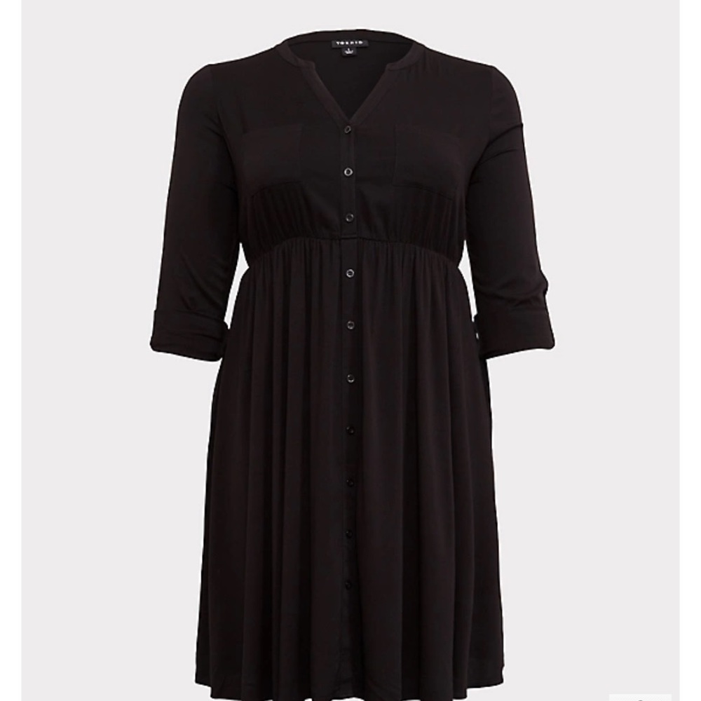 TORRID BLACK CHALLIS BUTTON FRONT SHIRT DRESS Sz 1 in excellent used condition.